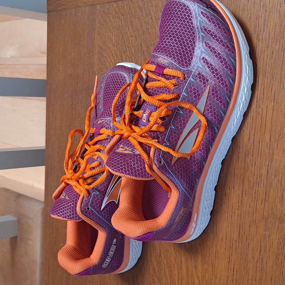 Altra One V3 Women's 7